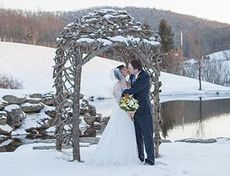 Why A Winter Wedding is Absolutely Amazing and a Great Idea